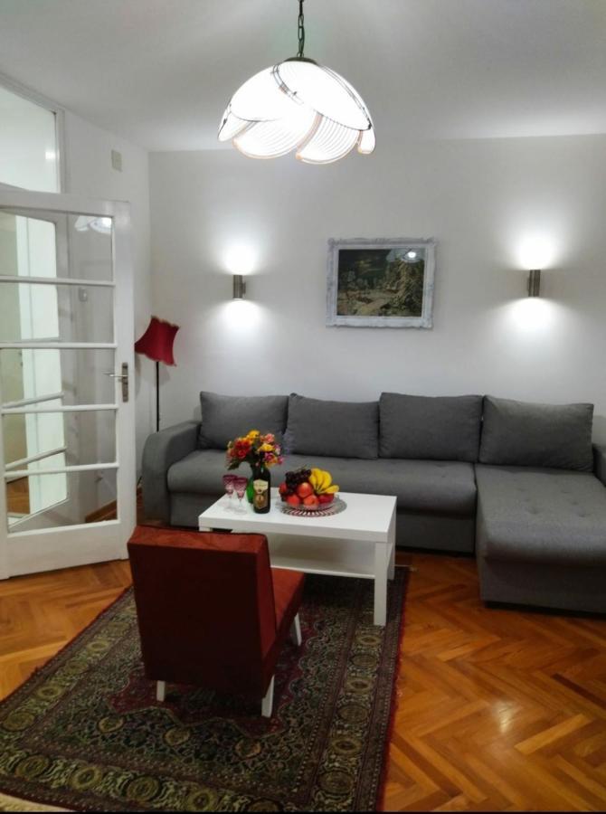 Palace Luxury Apartments The Heart Of Belgrado Exterior foto